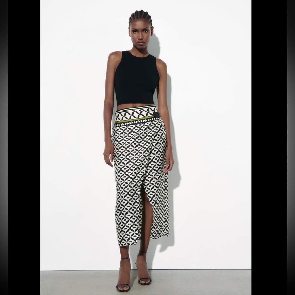 ZARA PRINTED WRAP SKIRT
